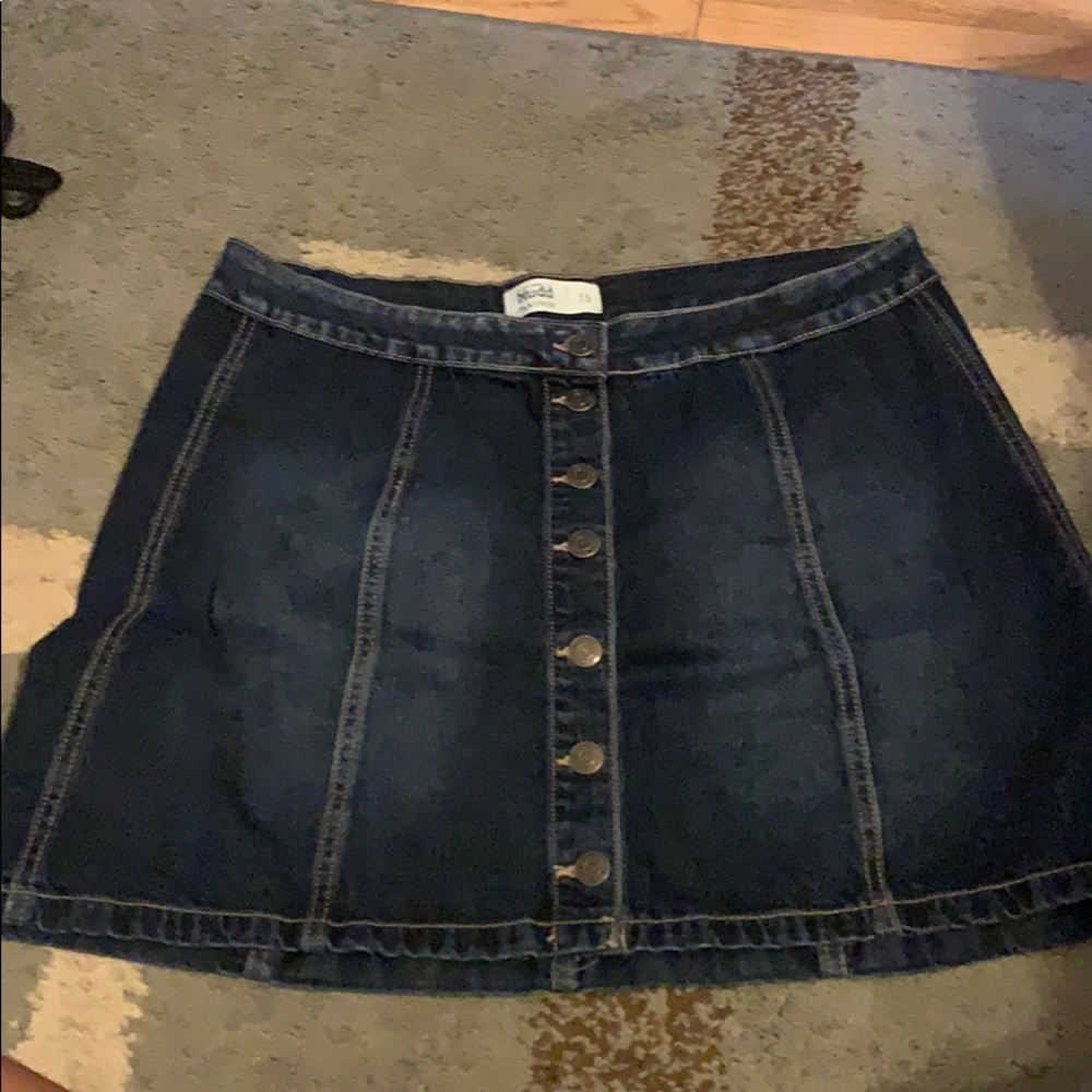 NEVER WORN MUD SKIRT!!